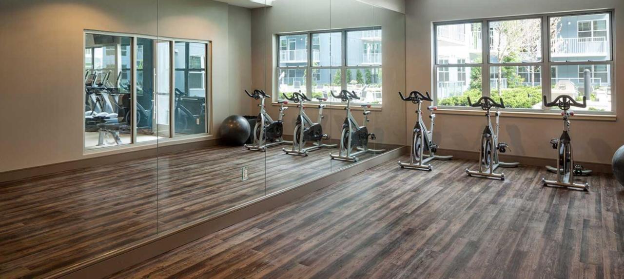 The Guild Downtown Radius Aparthotel Синсинати Екстериор снимка